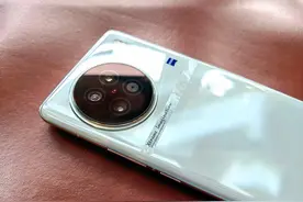 vivo X90s 上手体验：“青漾”勾画清凉夏天 影像性能再度升级图片