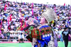 “村超”“村BA”“村歌” 乡村热土释放“幸福能量”图片