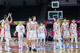 逆转韩国队！中国女篮三连胜晋级亚洲杯四强，获巴黎奥运女篮资格赛参赛权图片