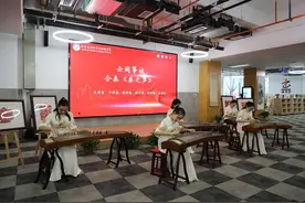 贾四贵校园艺术工作室在西安高新第四初级中学揭牌图片