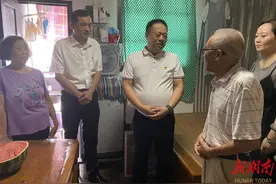 长沙轩辕殿社区：走访慰问送温暖，爱心帮扶暖人心图片