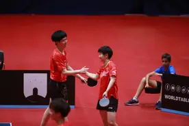 WTT常规挑战赛萨格勒布站 混双中国德比王楚钦/孙颖莎逆转林高远/王艺迪图片