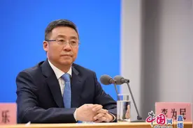 华西医院国家紧急医学救援基地建设有何重点？院长李为民答封面新闻图片