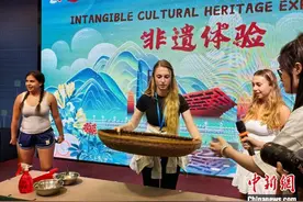 11国青少年上海体验中医非遗 感受千年传承中医妙法图片