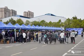 全国招聘薪酬排行出炉：长沙平均月薪9740元，你怎么看?图片