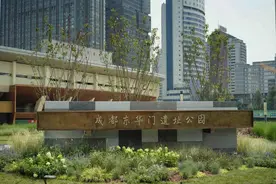 阔别10年终于归来！东华门遗址公园外场遗址区本周四正式开放图片