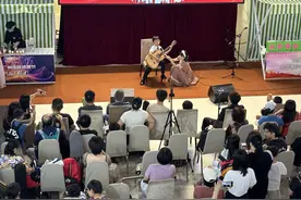 一边逛街一边听天籁之音，“羊城之夏”青少年艺术展演周走进越秀区大东街图片