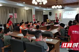 “融合有爱 益起童行”岳阳30余名励志少年儿童和10名听障少年暑假成长蜕变图片