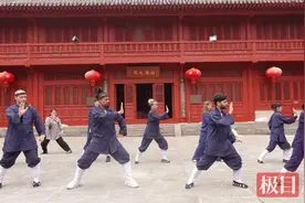 12名“洋弟子”来武当山寻根问道图片