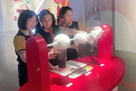 感受自然、生命的共享理念 镇江娃娃科技馆内探索科学世界魅力图片