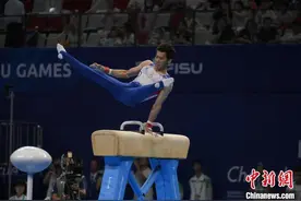 （成都大运会）“翻滚男孩”李智凯大运赛场完美落地图片