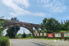 “四不”新歌颂“缔造”——探访麻城市乘马岗镇程家冲村美丽乡村建设图片