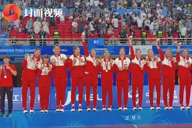 现场视频｜超燃！成都大运会中国女排夺冠图片