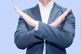 为了流量毫无底线！网红去牺牲救援队员家门口直播引众怒！图片