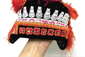 带你探寻昆明彝族撒梅服饰文化图片