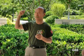 青岛退役老兵组建百余人红歌合唱团，让红歌文化成了社区“流行曲”图片
