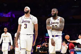 👀明日季中锦标赛决赛 ESPN预测湖人胜率54%步行者46%图片