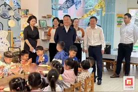 四川幼儿师范高等专科学校调研组来自贡考察调研图片
