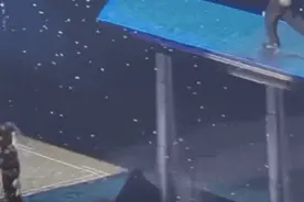 评论丨刘德华为“滑跪”道歉，提醒舞台安全绝非一件小事图片