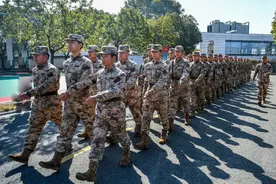 新兵“第二适应期”怎么过？办法来了……图片