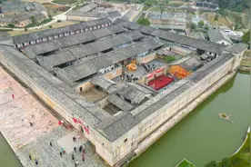 江西龙南：党建引领“三力”激活客家围屋“一池春水”图片