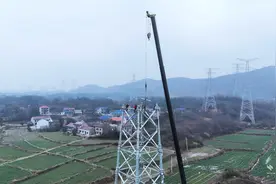 “机械侠”展武艺 精益施工提质效图片