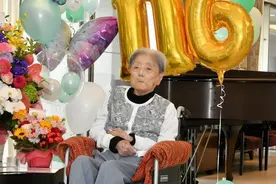 世界最长寿的日本老人糸冈富子去世 享年116岁图片