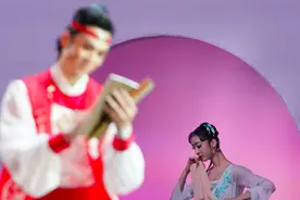 中芭升级改版《红楼梦》十一假期曼妙起舞图片