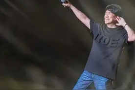 62岁周华健来京开个唱，有一点让人非常失望！图片