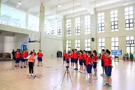AI体育课，体验感如何？孩子的跳绳节奏被精准掌握……图片