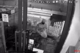 真丢了！乐山9岁小学生五一假期作业本被顺走，民警迅速帮他找回图片