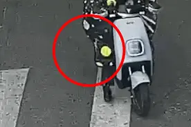 女子遗失百万元面值发票，捡到的大爷在路边留下“暗号”图片