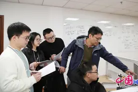 万里云程争上游 西南财大科研团队解读大数据“出题+解题”两相宜图片