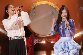 《乐在其中》音乐盛典收官，海内外歌手合唱《茉莉花》图片