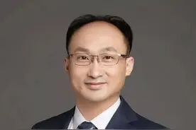 武大走红哲学教授苏德超再谈“反内卷”：不要过分追求结果，要追求过程图片