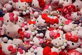 被误会半世纪，Hello Kitty是人不是猫？日本三丽鸥：“她是小女孩”图片