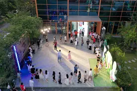 以荷花为媒，留七夕佳话，11对肇庆青年男女牵手成功图片