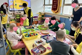 浙大儿院有个“新阳光病房学校”，肿瘤患儿治疗、学习两不误图片
