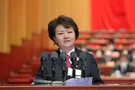 葛晓燕、宫鸣任最高检副检察长图片