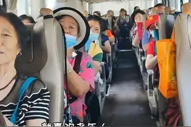 喝粥啃馒头，被人逼购物⋯⋯揭开低价旅游团真相图片
