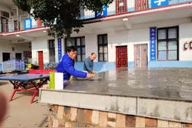 雷锋家乡人|“傻子”周光信痴心助学十余载图片