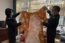 “什么脏东西？”840件日本旧和服企图“偷渡”南京被海关截获图片