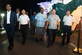 中国“远望6号”远洋测量船举办中斐建交50周年庆祝活动图片