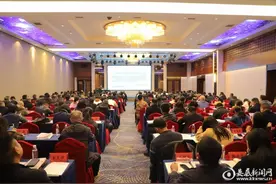 娄底市开展2025年规范涉企行政执法专题培训图片