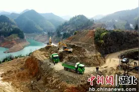 湖北通城：引青济隽工程建设正酣图片