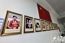 奥运首金四十载，许海峰回首辉煌路：从突破者到领路者，见证中国体育强国崛起图片