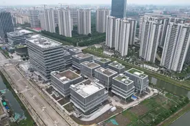 喂饭、大小便护理都可用机器人，上海市养老科技产业园将引入首批企业图片