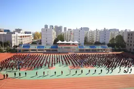 新奇校园找“新奇” 郑州新奇中学五育并举守护学子“一路生花”图片