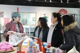 上海工匠郭秀玲的创业故事：传统+时尚，让西藏氆氇走向世界图片