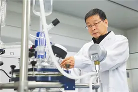 不懈追求 只为解锁更多病毒密码图片